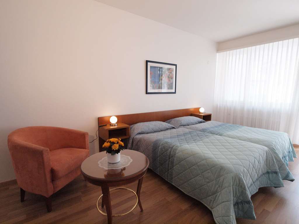 Residenze Dell'Angelo Ξενοδοχείο Λοκάρνο Δωμάτιο φωτογραφία